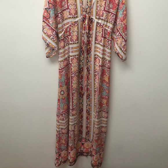 En Crème Bohemian Cover-up Dress - Picture 3 of 3